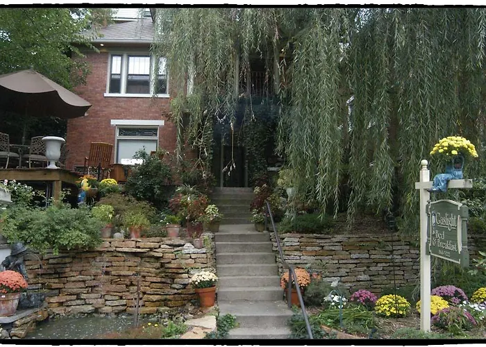 B&B only: Gaslight Bed & Breakfast